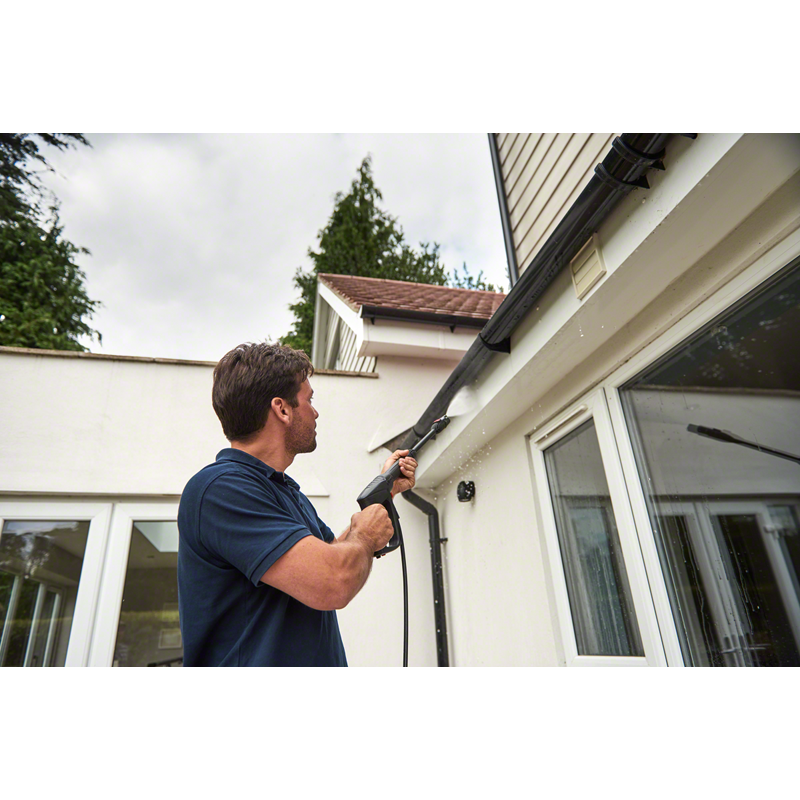 Bosch Universal Aquatak 135