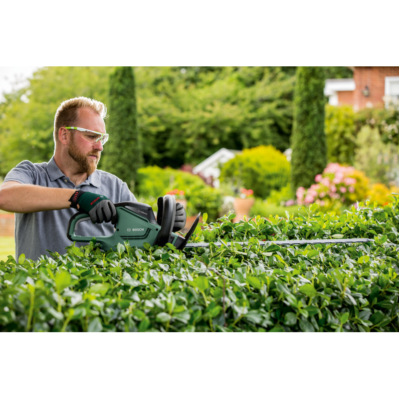 Bosch AdvancedHedgeCut 70