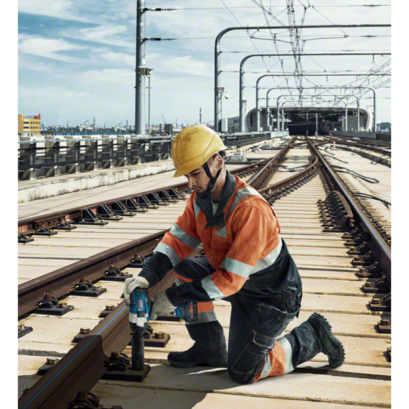 Bosch GDS 18V-1000 Akülü Darbeli Somun Sıkma