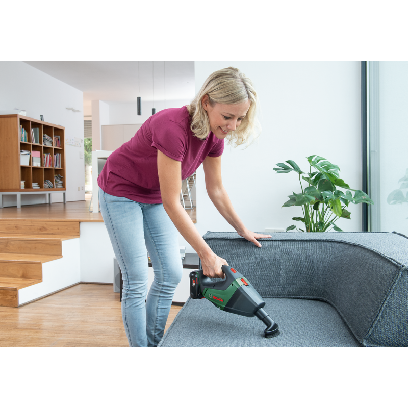 Bosch UniversalVac 18 (Tek Akü, 1x2.5Ah)