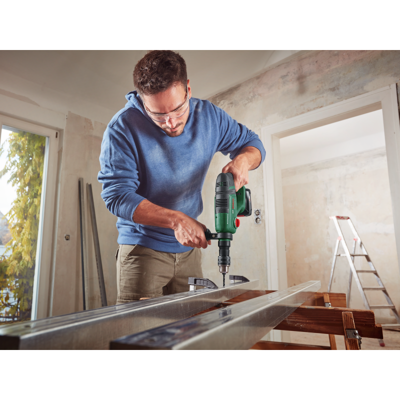 Bosch UniversalHammer 18V Solo (Aküsüz)